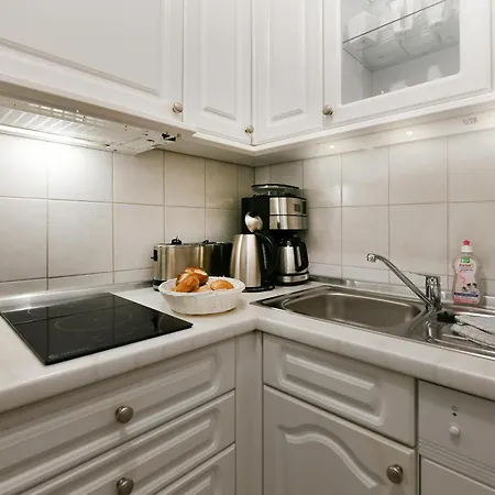 Oma Hannas Stuuv 6 Apartamento